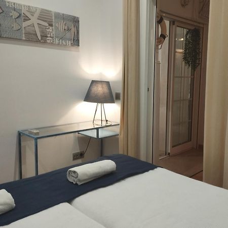 Port House, Paseo Maritimo,A Un Minuto Playa Apartman Fuengirola Kültér fotó