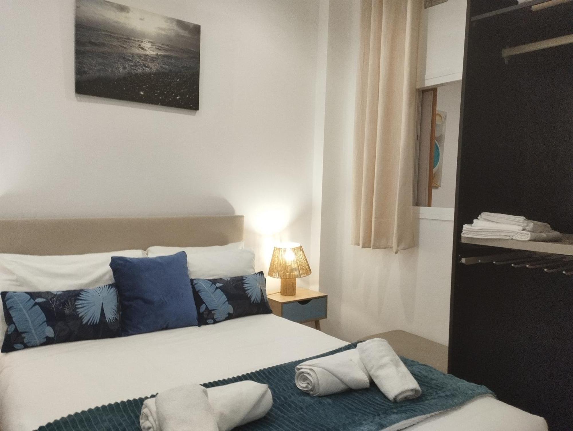 Port House, Paseo Maritimo,A Un Minuto Playa Apartman Fuengirola Kültér fotó