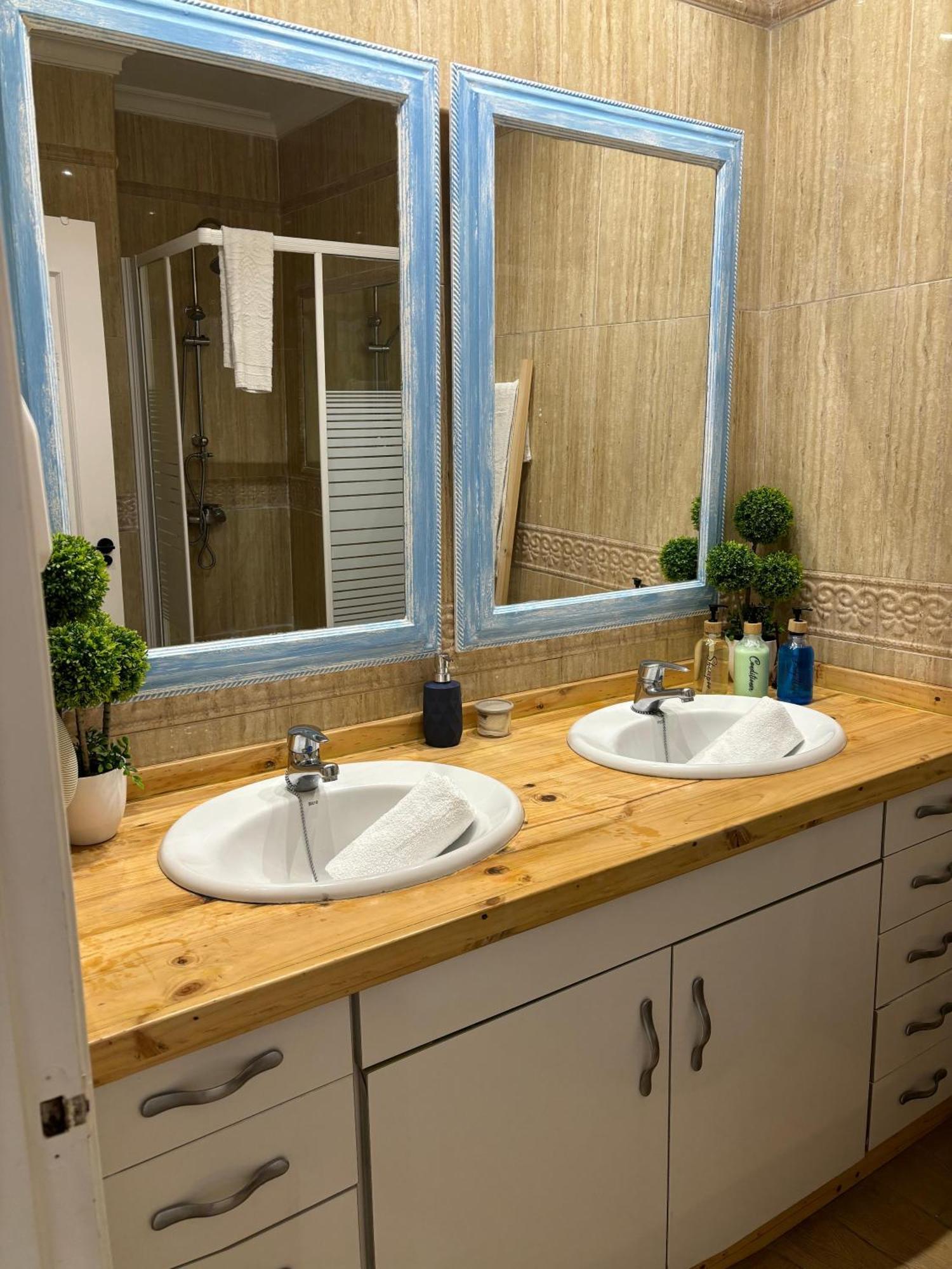 Port House, Paseo Maritimo,A Un Minuto Playa Apartman Fuengirola Kültér fotó